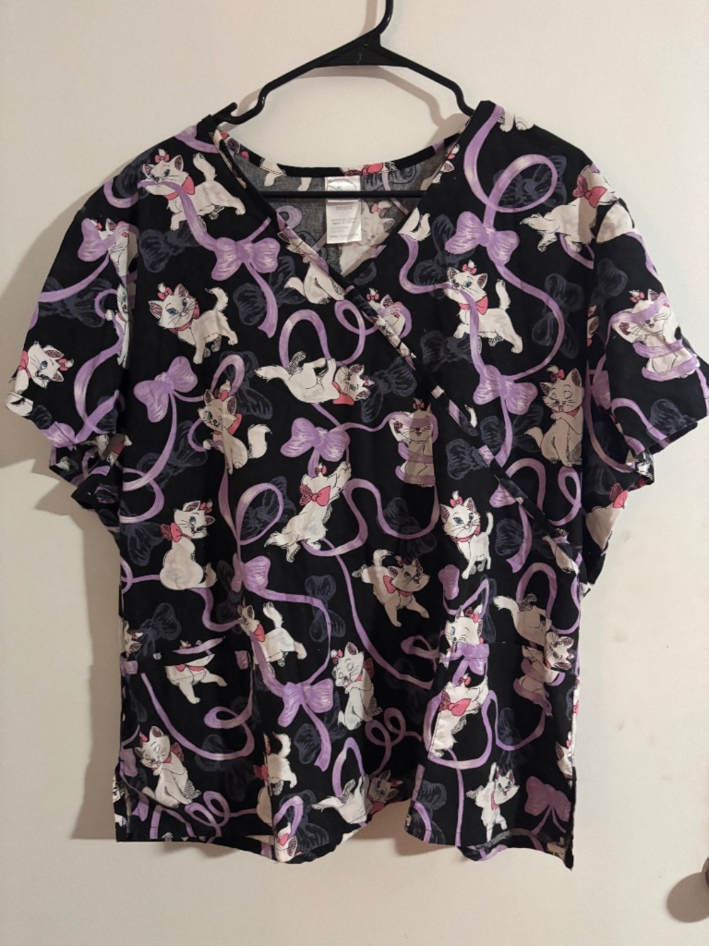 Disney Cat scrub top